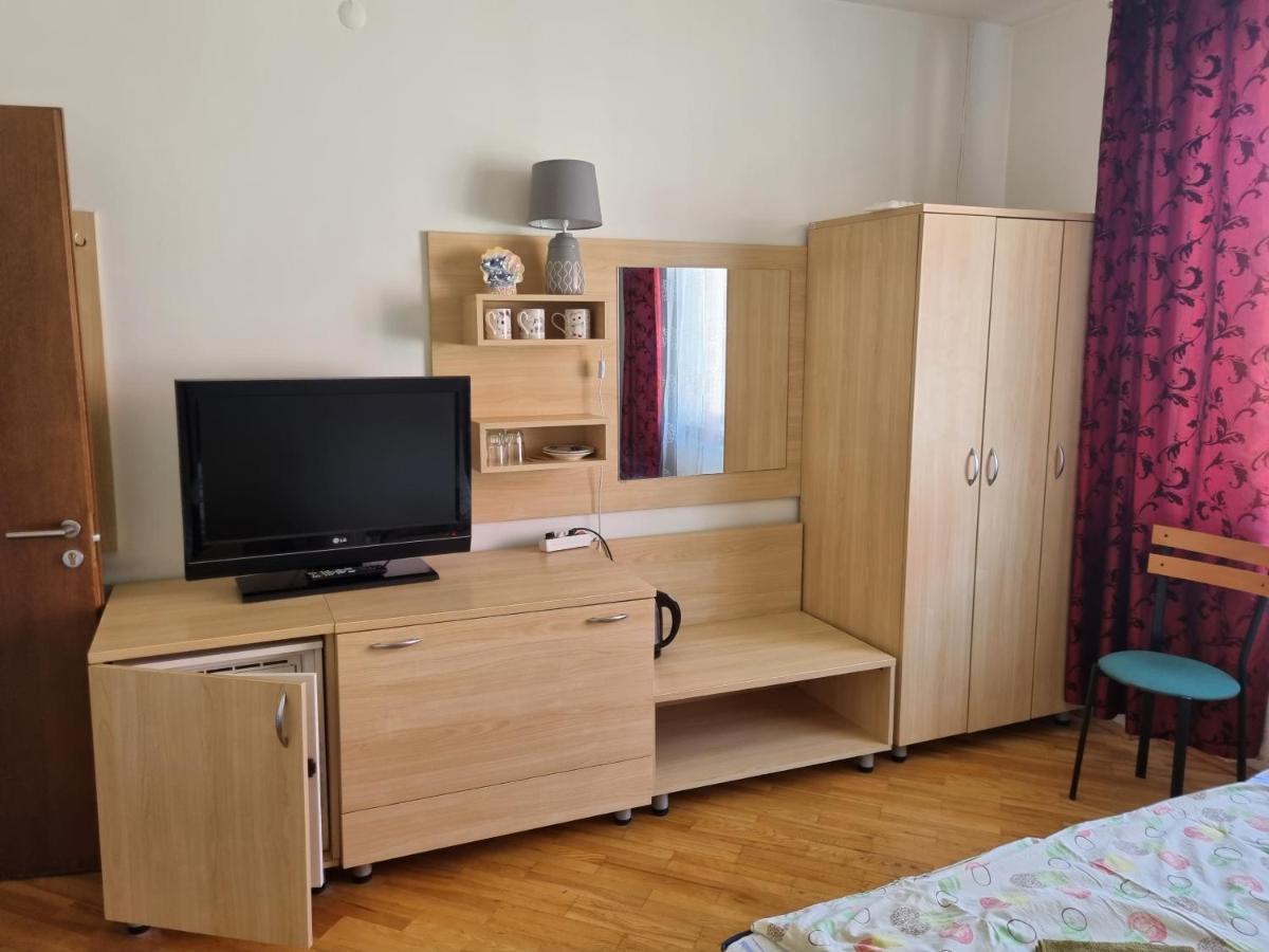 Livingpalanga Meta1 Appartement Buitenkant foto